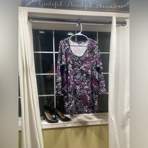 Roaman's Purple and Black Floral Knit Top NWT medium